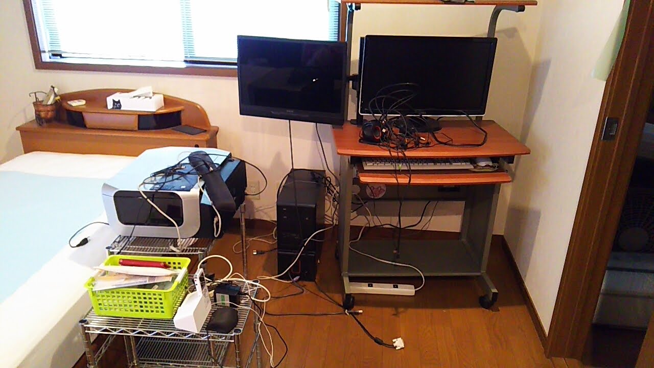 とりあえずパソコンは運んだ状況
